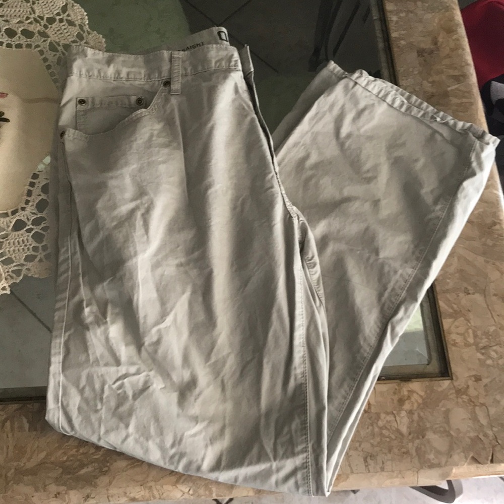 OLD NAVY STRAIGHT KHAKIS